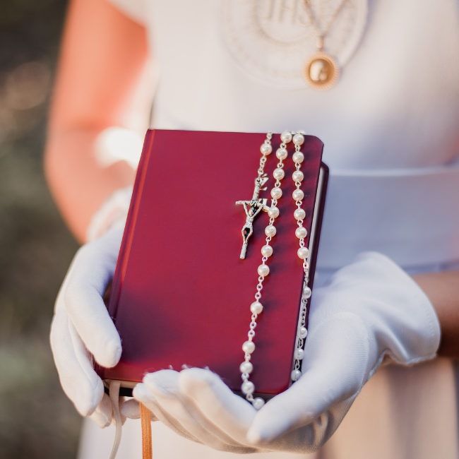 Gifting Grace: First Communion Gifts for Girls