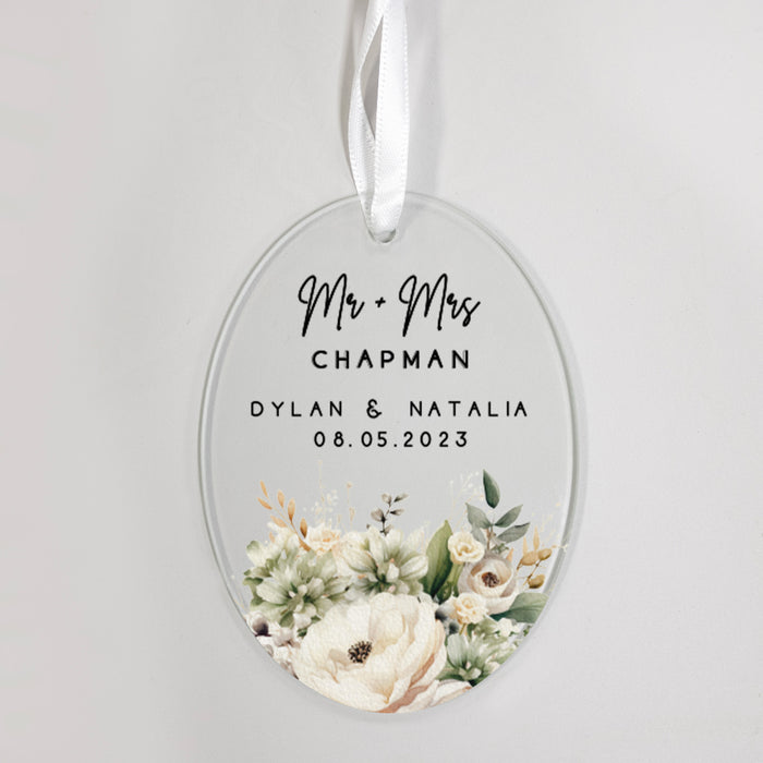 Personalized "Mr and Mrs" Wedding Christmas Tree Ornament