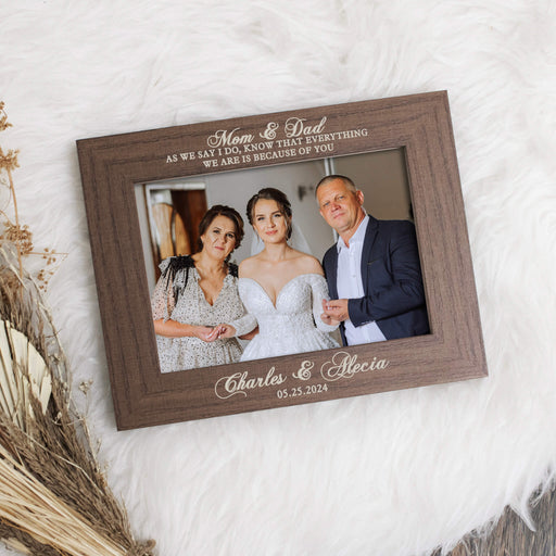 Personalized mom and dad wedding picture frame