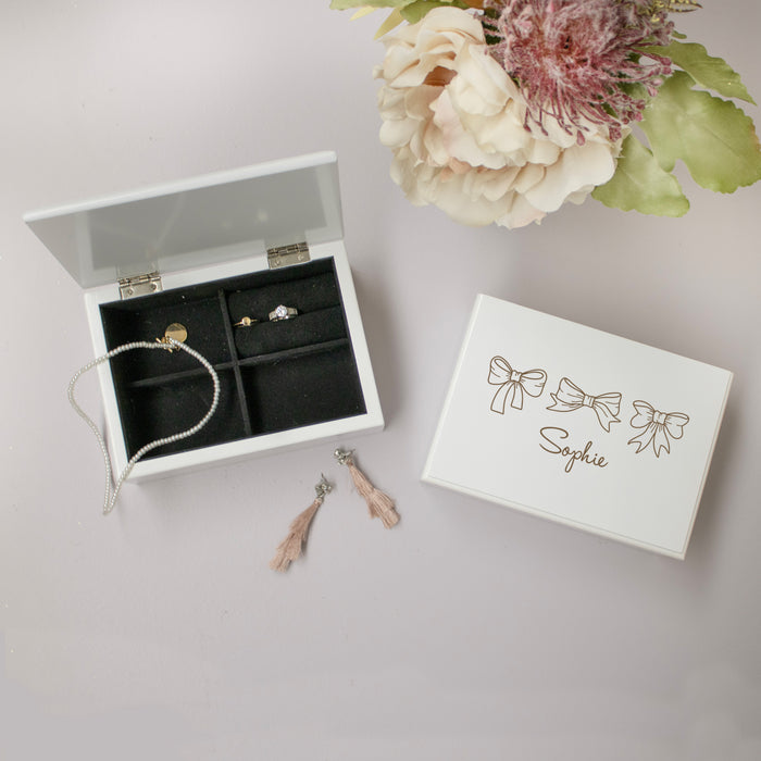 Personalized Dainty Bow Design Name Jewelry Box